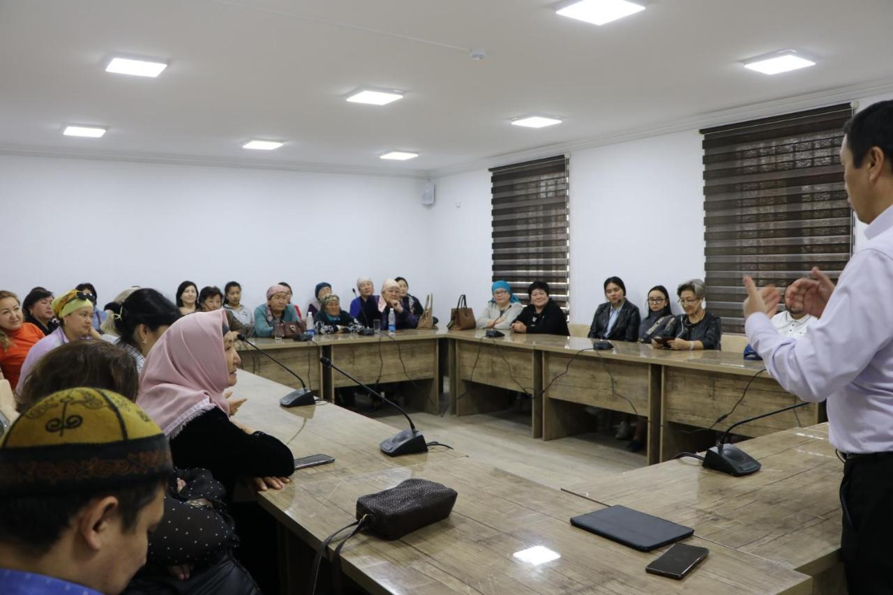 Issyk - Kol Hotel Balykchy Bagian luar foto