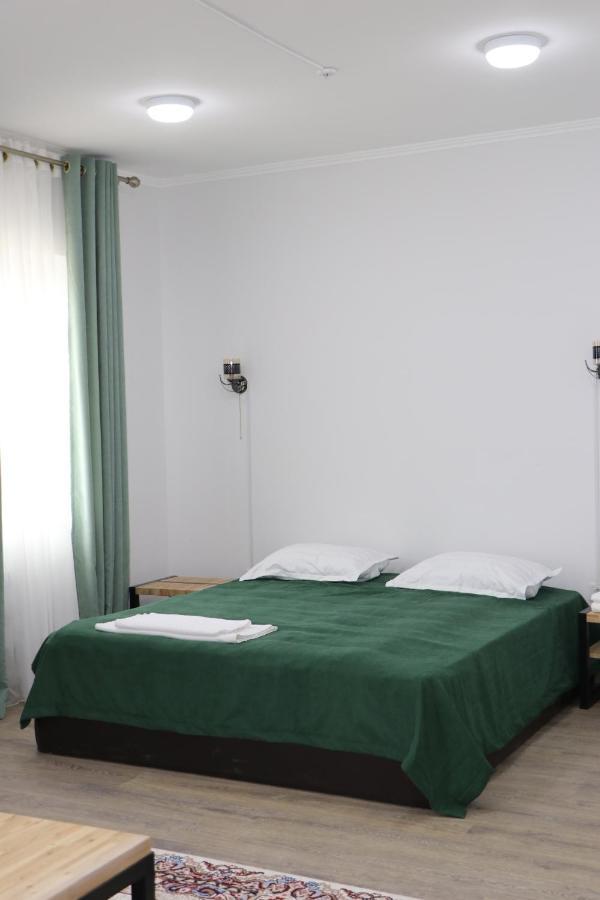Issyk - Kol Hotel Balykchy Bagian luar foto