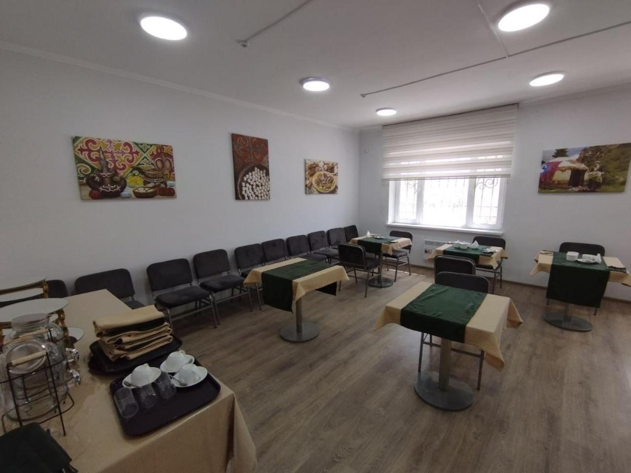 Issyk - Kol Hotel Balykchy Bagian luar foto