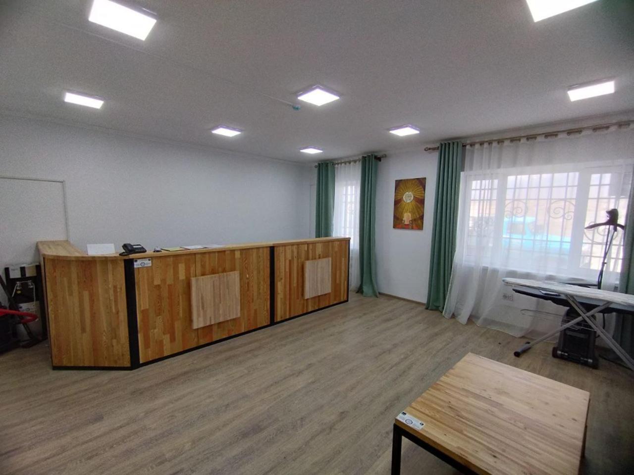 Issyk - Kol Hotel Balykchy Bagian luar foto
